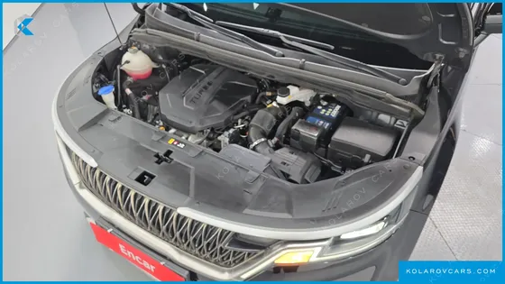 KIA CARNIVAL DIESEL 9-SEATER PRESTIGE