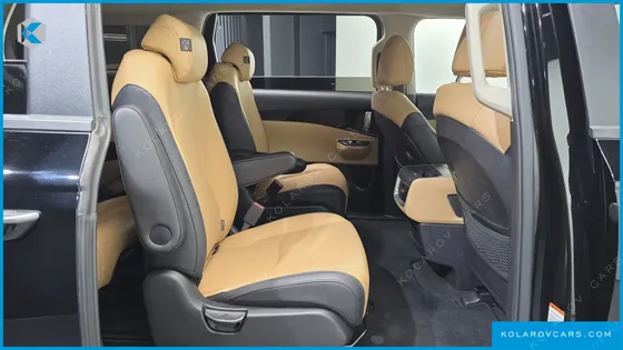 KIA CARNIVAL DIESEL 9-SEATER PRESTIGE