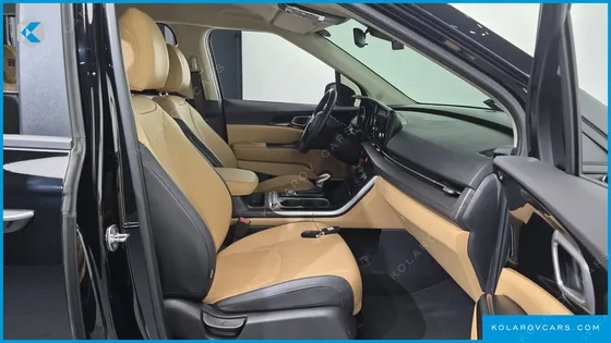 KIA CARNIVAL DIESEL 9-SEATER PRESTIGE
