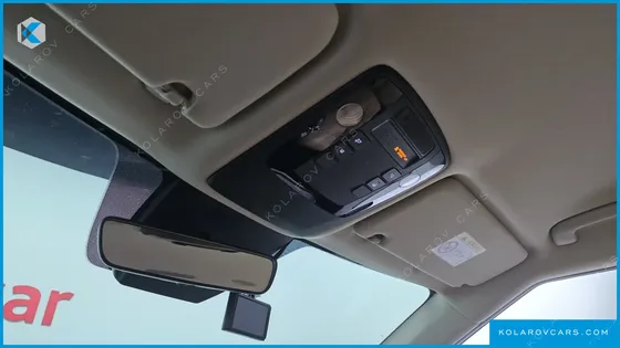 KIA CARNIVAL DIESEL 9-SEATER PRESTIGE