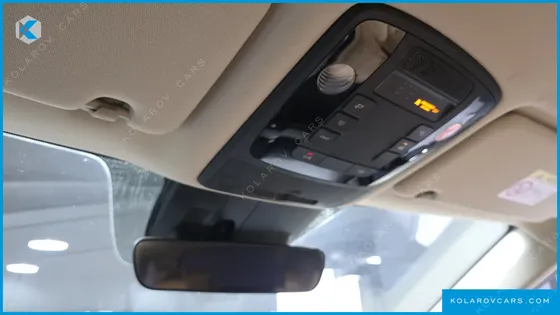 KIA CARNIVAL GASOLINE 9-SEATER PRESTIGE
