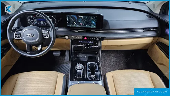KIA CARNIVAL DIESEL 9-SEATER SIGNATURE