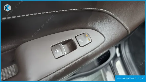 HYUNDAI GRANDEUR 3.0 LPI EXCLUSIVE (RENTAL CAR)