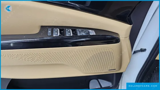 KIA CARNIVAL DIESEL 9-SEATER NOBLESSE