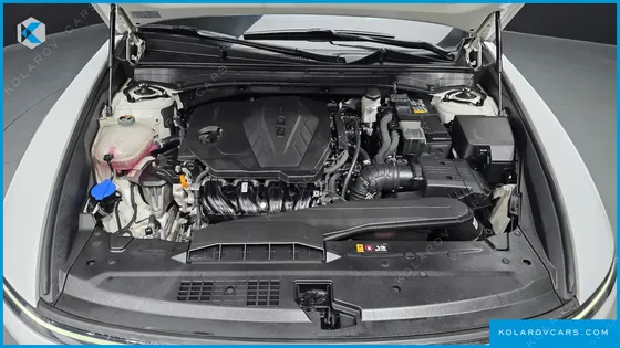 HYUNDAI GRANDEUR 2,5 GASOLINE 2WD