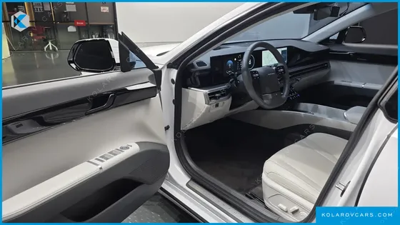 HYUNDAI GRANDEUR 2,5 GASOLINE 2WD