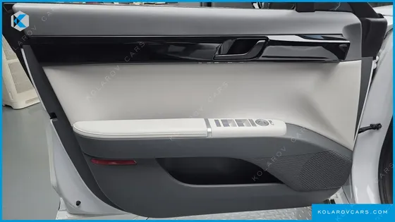 HYUNDAI GRANDEUR 2,5 GASOLINE 2WD