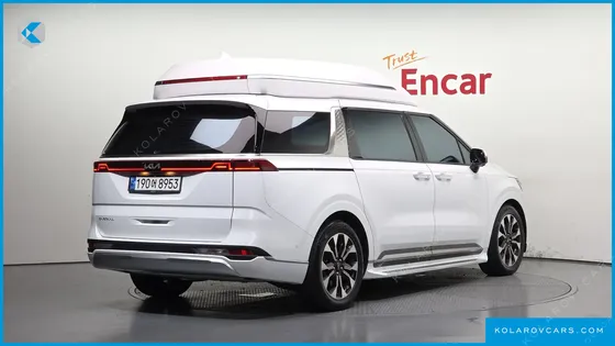 KIA CARNIVAL DIESEL 9-SEATER HI-LIMOUSINE