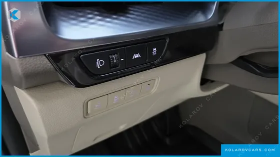 KIA CARNIVAL DIESEL 9-SEATER HI-LIMOUSINE