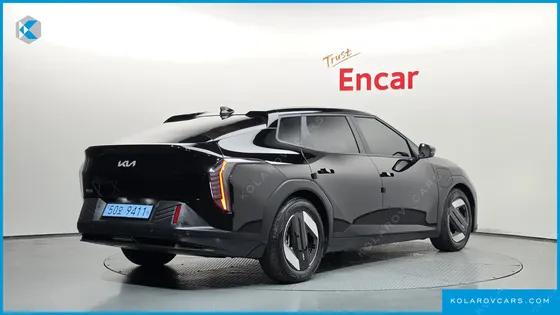 KIA EV4 STANDARD 2WD
