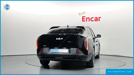 KIA EV4 STANDARD 2WD