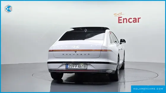 HYUNDAI GRANDEUR 2,5 GASOLINE 2WD