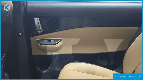 KIA CARNIVAL DIESEL 9-SEATER PRESTIGE