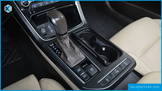 HYUNDAI GRANDEUR 2.2 DIESEL PREMIUM