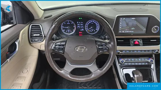 HYUNDAI GRANDEUR 2.2 DIESEL PREMIUM