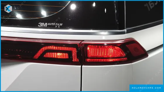 KIA CARNIVAL DIESEL 9-SEATER NOBLESSE