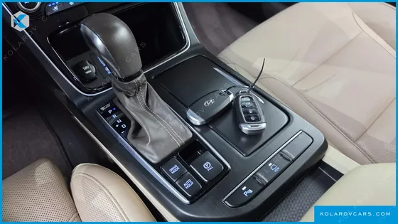 HYUNDAI GRANDEUR 2.4 PREMIUM