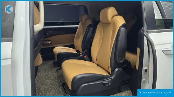 KIA CARNIVAL DIESEL 9-SEATER PRESTIGE