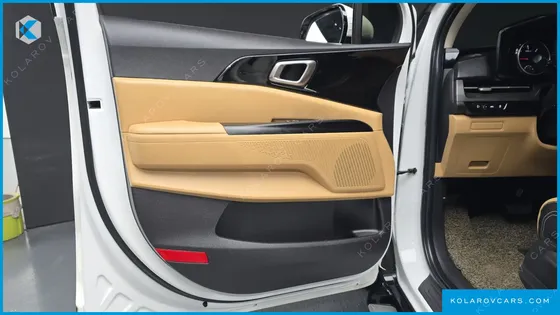 KIA CARNIVAL DIESEL 9-SEATER PRESTIGE
