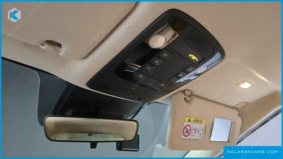 KIA CARNIVAL DIESEL 9-SEATER PRESTIGE