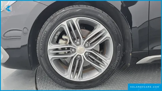 HYUNDAI GRANDEUR 3.0 LPI EXCLUSIVE (RENTAL CAR)