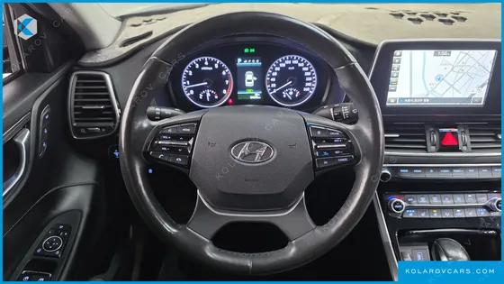 HYUNDAI GRANDEUR 3.0 LPI EXCLUSIVE (RENTAL CAR)