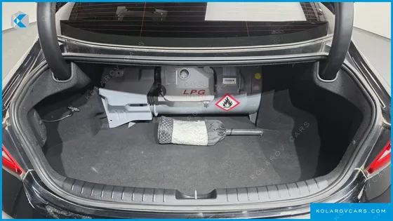 HYUNDAI GRANDEUR 3.0 LPI EXCLUSIVE (RENTAL CAR)