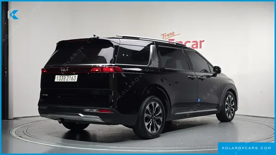 KIA CARNIVAL GASOLINE 7-SEATER NOBLESSE
