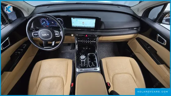 KIA CARNIVAL GASOLINE 7-SEATER NOBLESSE