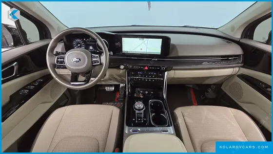 KIA CARNIVAL DIESEL 9-SEATER NOBLESSE