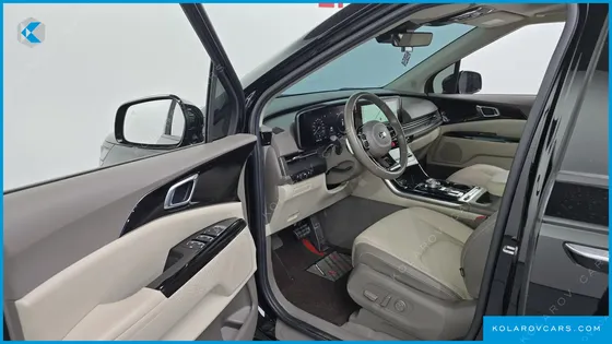 KIA CARNIVAL DIESEL 9-SEATER NOBLESSE
