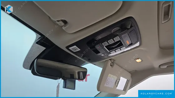 KIA CARNIVAL DIESEL 9-SEATER NOBLESSE