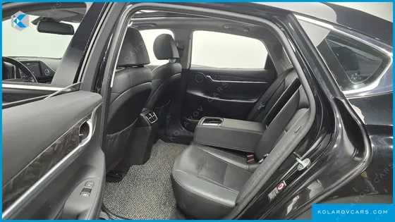 HYUNDAI GRANDEUR 2.4 PREMIUM