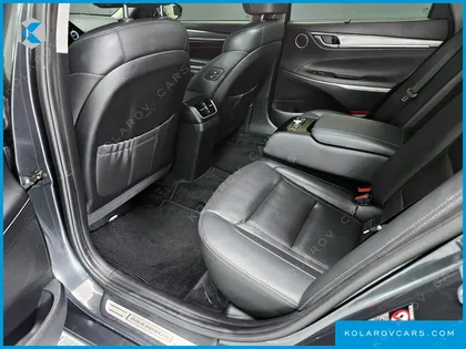 HYUNDAI GRANDEUR 2.2 DIESEL PREMIUM