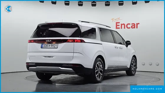 KIA CARNIVAL GASOLINE 9-SEATER PRESTIGE