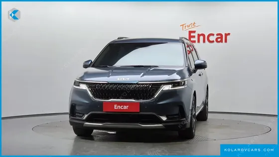 KIA CARNIVAL GASOLINE 7-SEATER OUTDOOR