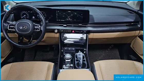 KIA CARNIVAL DIESEL 9-SEATER SIGNATURE