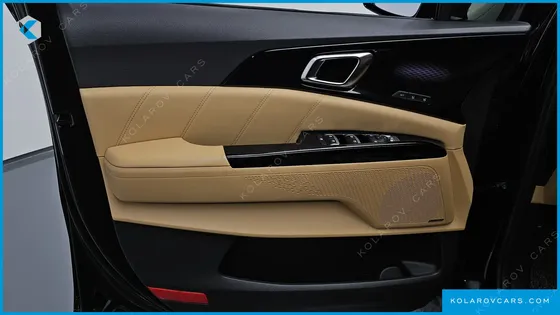 KIA CARNIVAL DIESEL 9-SEATER SIGNATURE