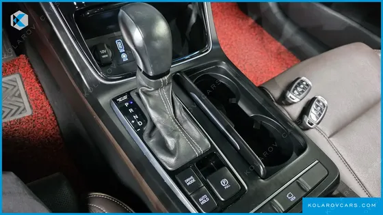 HYUNDAI GRANDEUR 2.4 PREMIUM