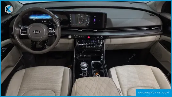 KIA CARNIVAL DIESEL 7-SEATER SIGNATURE