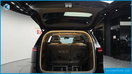 KIA CARNIVAL DIESEL 7-SEATER SIGNATURE