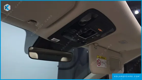 KIA CARNIVAL DIESEL 7-SEATER SIGNATURE