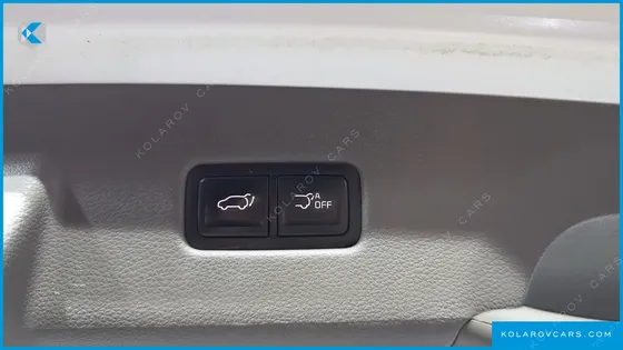 KIA CARNIVAL DIESEL 9-SEATER NOBLESSE