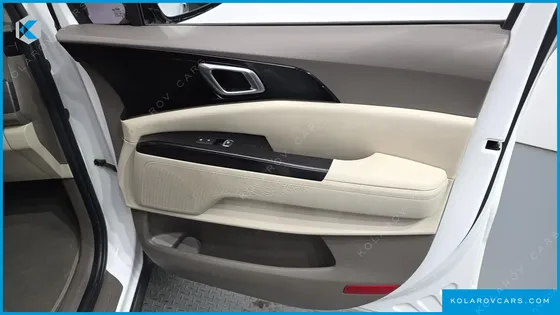 KIA CARNIVAL DIESEL 9-SEATER NOBLESSE