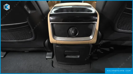 KIA CARNIVAL DIESEL 9-SEATER NOBLESSE