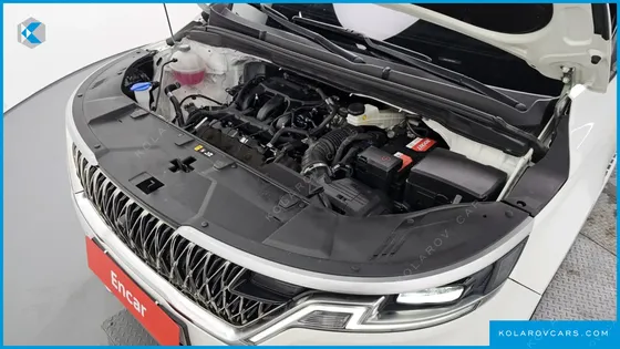 KIA CARNIVAL GASOLINE 7-SEATER SIGNATURE