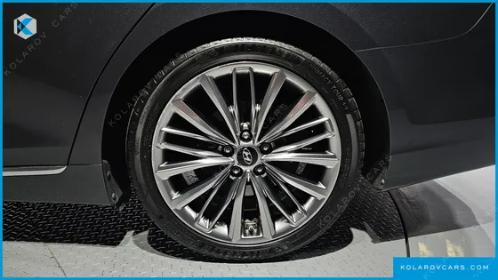 HYUNDAI GRANDEUR 3.0 EXCLUSIVE
