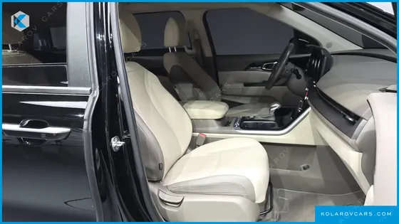 KIA CARNIVAL DIESEL 9-SEATER PRESTIGE