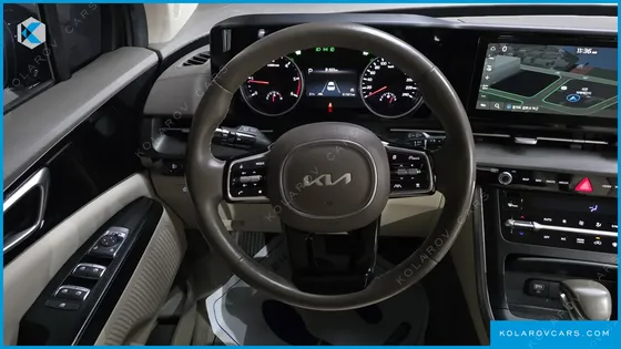 KIA CARNIVAL DIESEL 9-SEATER PRESTIGE