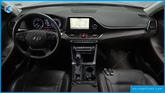 HYUNDAI GRANDEUR 2.4 PREMIUM